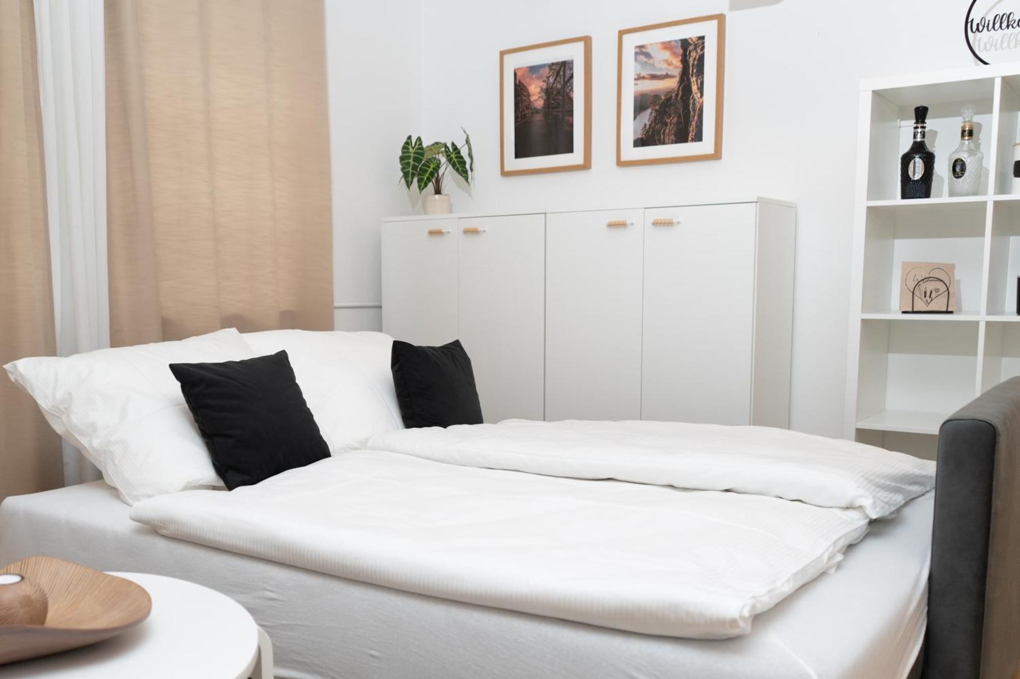 Ferienwohnung Bastei Mit Stellplatz Im Zentrum 柯尼希施泰因易北 外观 照片